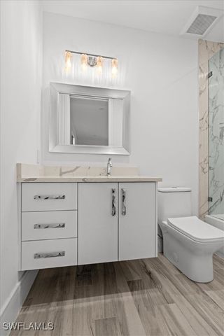 3800 Crayton RD, Naples, FL 34103