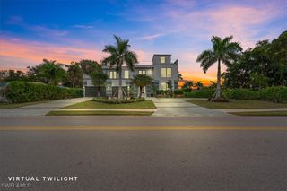 3800 Crayton RD, Naples, FL 34103