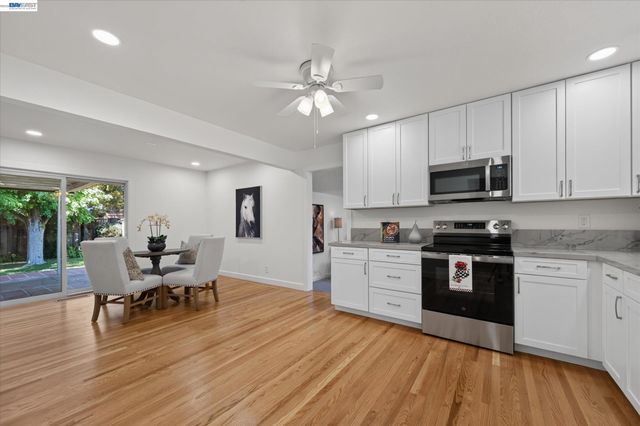 1787 Roxbury Dr, Concord, CA 94519