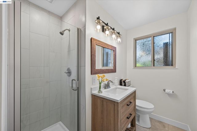 1787 Roxbury Dr, Concord, CA 94519