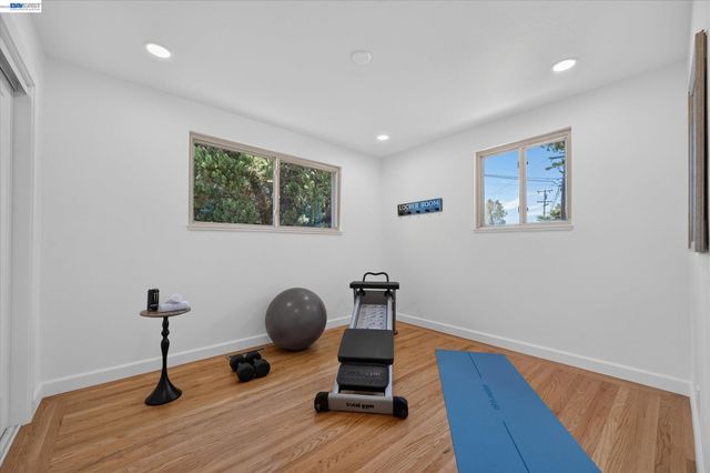 1787 Roxbury Dr, Concord, CA 94519