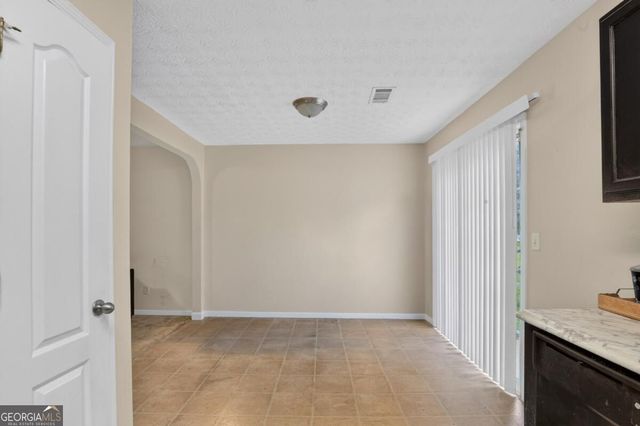 1720 Formosa Lane, Mcdonough, GA 30253