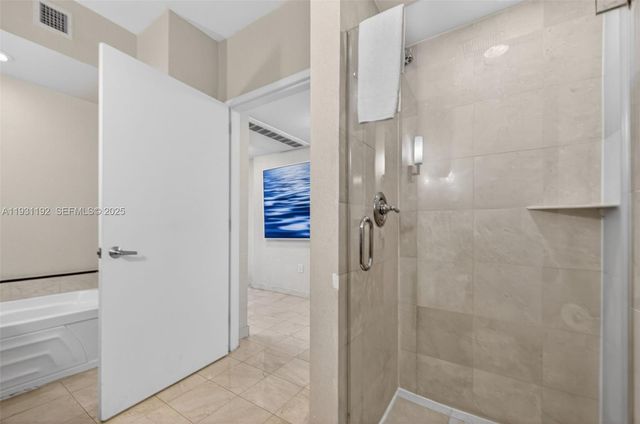 18001 Collins Ave 2101, Sunny Isles Beach, FL 33160