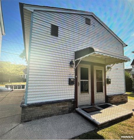 298 Main Avenue 6, Wallington, NJ 07057