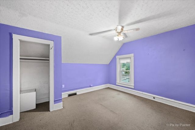 679 Villa Street, Elgin, IL 60120