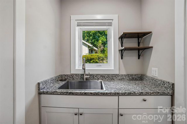 161 Melrose Avenue 5, Tryon, NC 28782