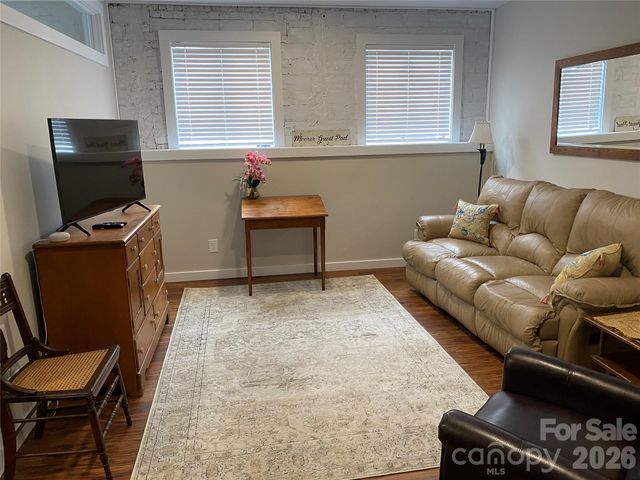 161 Melrose Avenue 5, Tryon, NC 28782