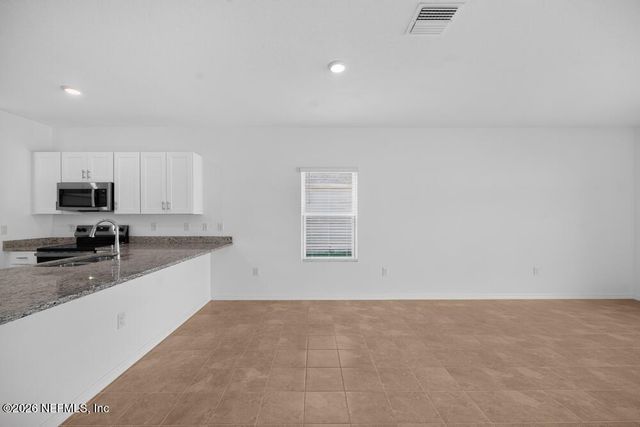 8519 LILIAS Circle, Jacksonville, FL 32219