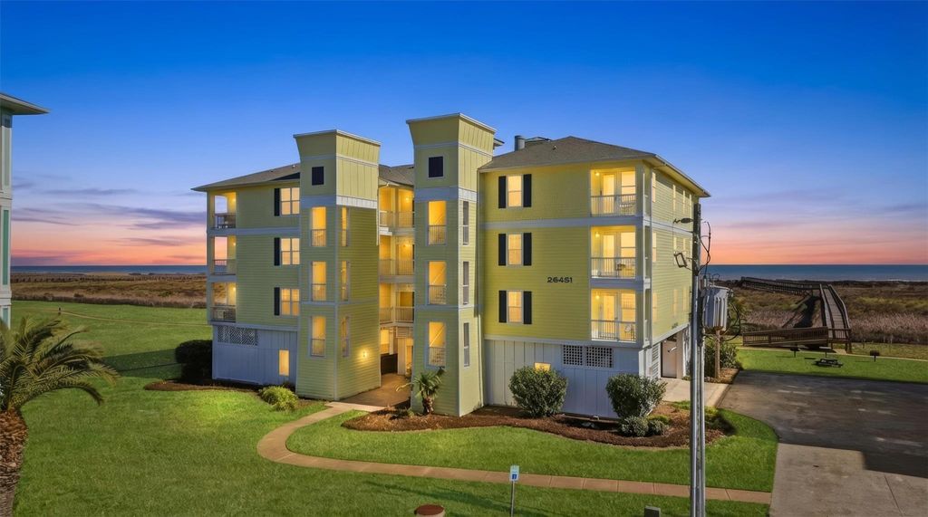 26451 Cat Tail Drive 103, Galveston, TX 77554