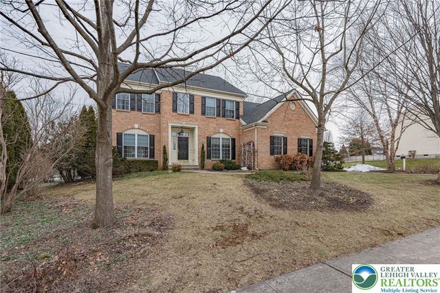7120 Tuscany Drive, Lower Macungie Twp, PA 18062