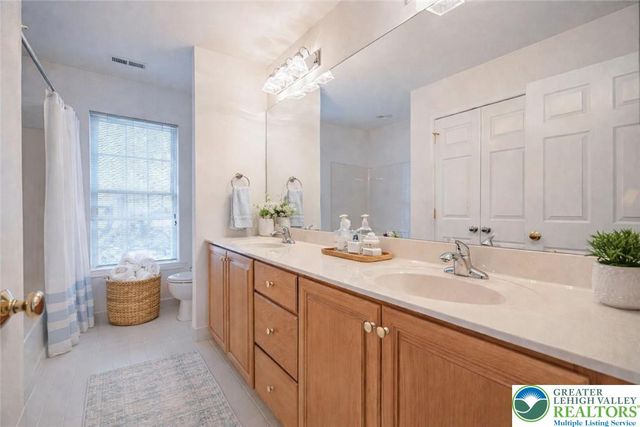 7120 Tuscany Drive, Lower Macungie Twp, PA 18062