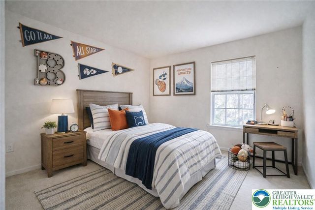 7120 Tuscany Drive, Lower Macungie Twp, PA 18062