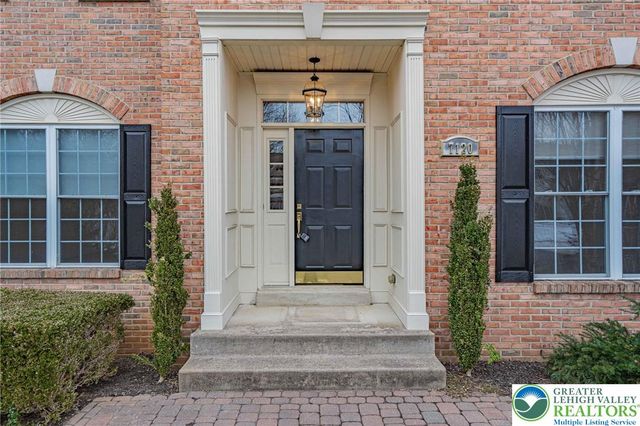 7120 Tuscany Drive, Lower Macungie Twp, PA 18062