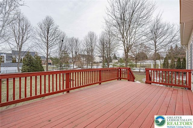 7120 Tuscany Drive, Lower Macungie Twp, PA 18062