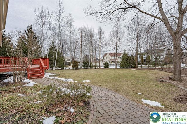 7120 Tuscany Drive, Lower Macungie Twp, PA 18062