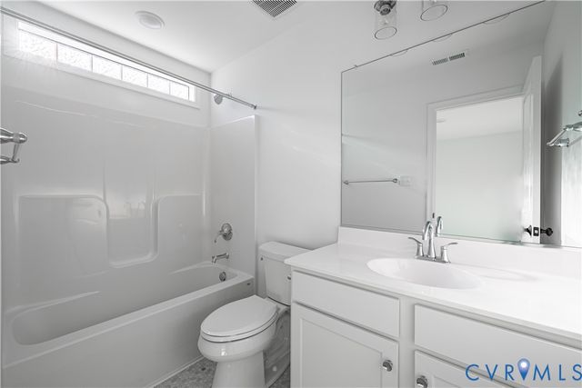 15148 Johns Trace Cir, Montpelier, VA 23192