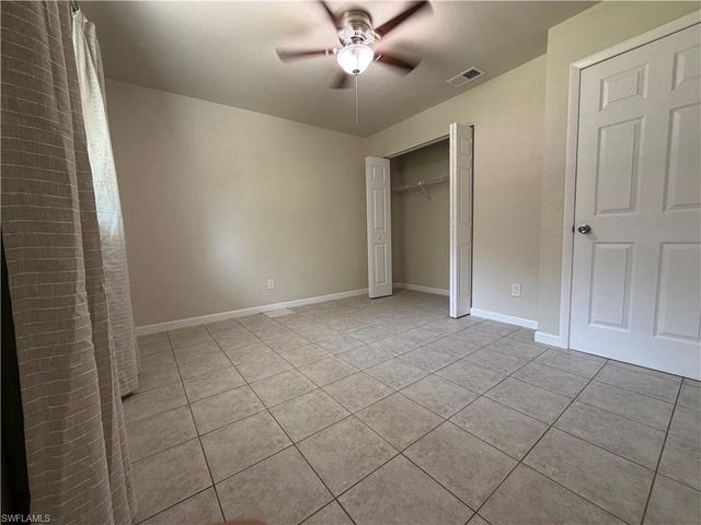 2601 47th TER SW B, Naples, FL 34116