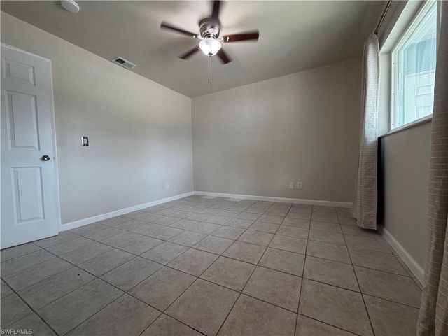 2601 47th TER SW B, Naples, FL 34116