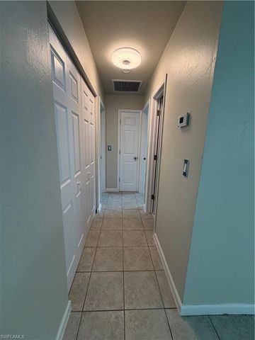 2601 47th TER SW B, Naples, FL 34116