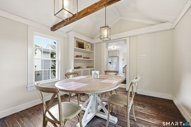 124 Main Street, East Hampton, CT 06424