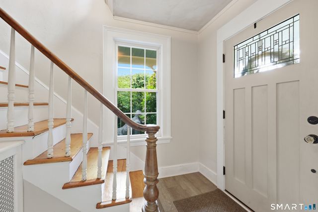 124 Main Street, East Hampton, CT 06424