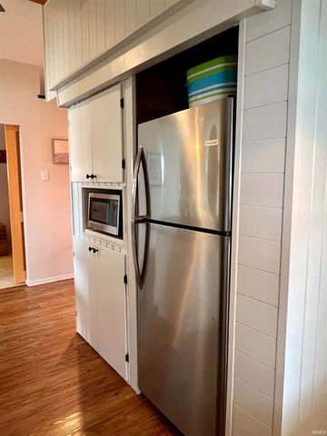 3215 Barrett Road, Rochester, IN 46975