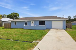 424 SE Fallon Drive, Port St. Lucie, Port St Lucie, FL 34983