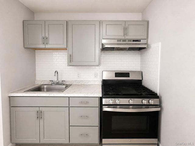 42-16 Rockaway Beach Boulevard 1st Fl, Far Rockaway, NY 11691