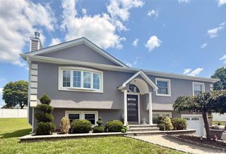 14 Larchwood Drive, Goshen, NY 10924