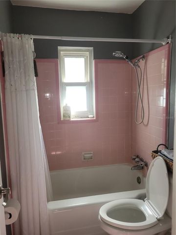 4323 NW 12TH TERRACE, Gainesville, FL 32609