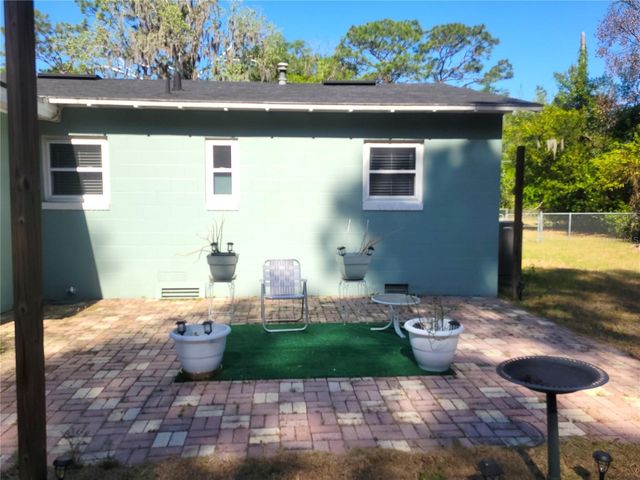 4323 NW 12TH TERRACE, Gainesville, FL 32609