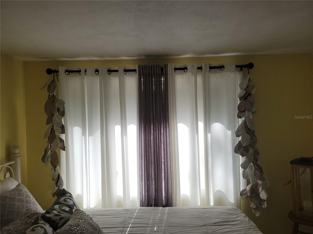 4323 NW 12TH TERRACE, Gainesville, FL 32609