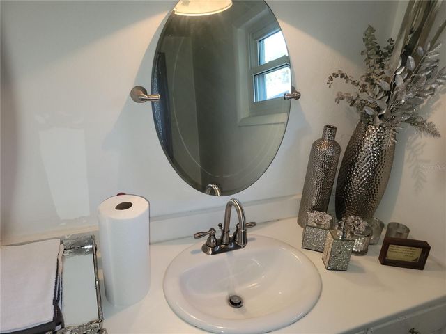4323 NW 12TH TERRACE, Gainesville, FL 32609