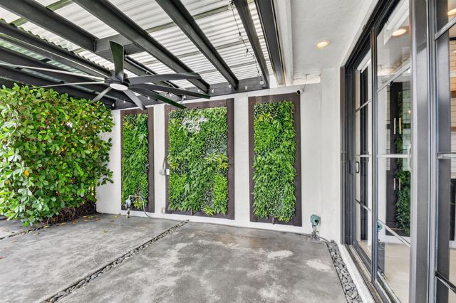 2881 Polo Island Drive, Wellington, FL 33414