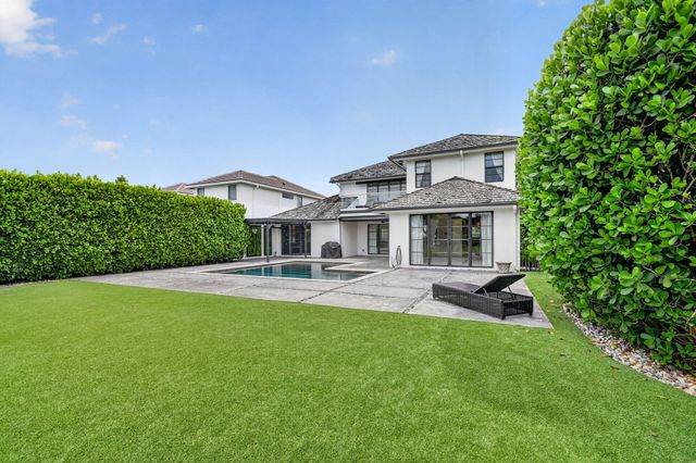 2881 Polo Island Drive, Wellington, FL 33414