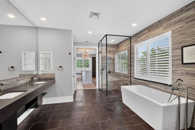 2881 Polo Island Drive, Wellington, FL 33414