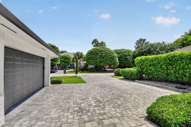 2881 Polo Island Drive, Wellington, FL 33414