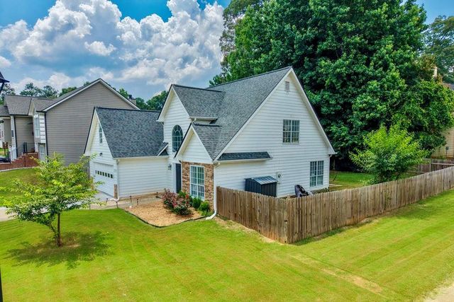 225 Shadetree Lane, Lawrenceville, GA 30044