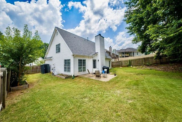 225 Shadetree Lane, Lawrenceville, GA 30044