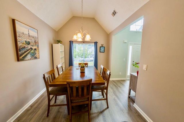 225 Shadetree Lane, Lawrenceville, GA 30044