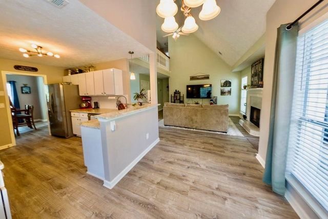 225 Shadetree Lane, Lawrenceville, GA 30044