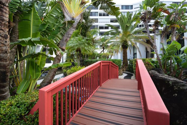 3589 S Ocean Boulevard 801, South Palm Beach, FL 33480