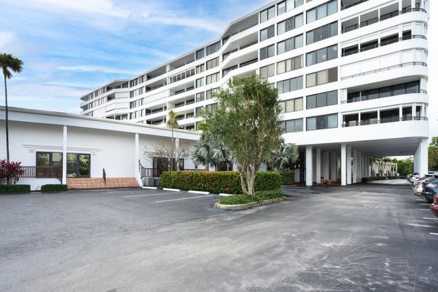 3589 S Ocean Boulevard 801, South Palm Beach, FL 33480