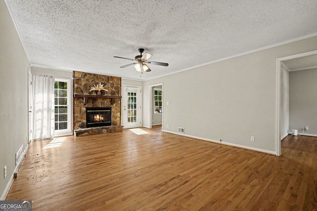 916 Little River Lane, Woodstock, GA 30189 — photo 3