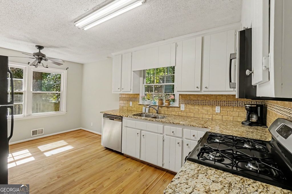 916 Little River Lane, Woodstock, GA 30189 — photo 5