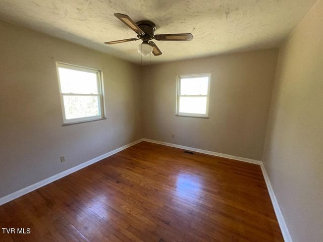 1921 Hinkle Drive, Morristown, TN 37814
