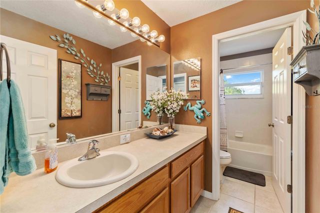 3907 62ND TERRACE E, Bradenton, FL 34203