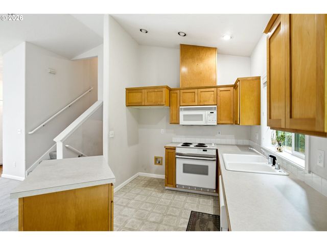 15722 Sw BOWMEN Ct, Sherwood, OR 97140