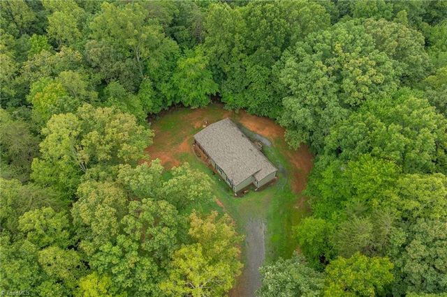 194 Lakefield Road, Stokesdale, NC 27357
