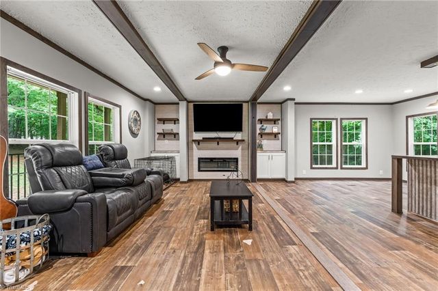 194 Lakefield Road, Stokesdale, NC 27357